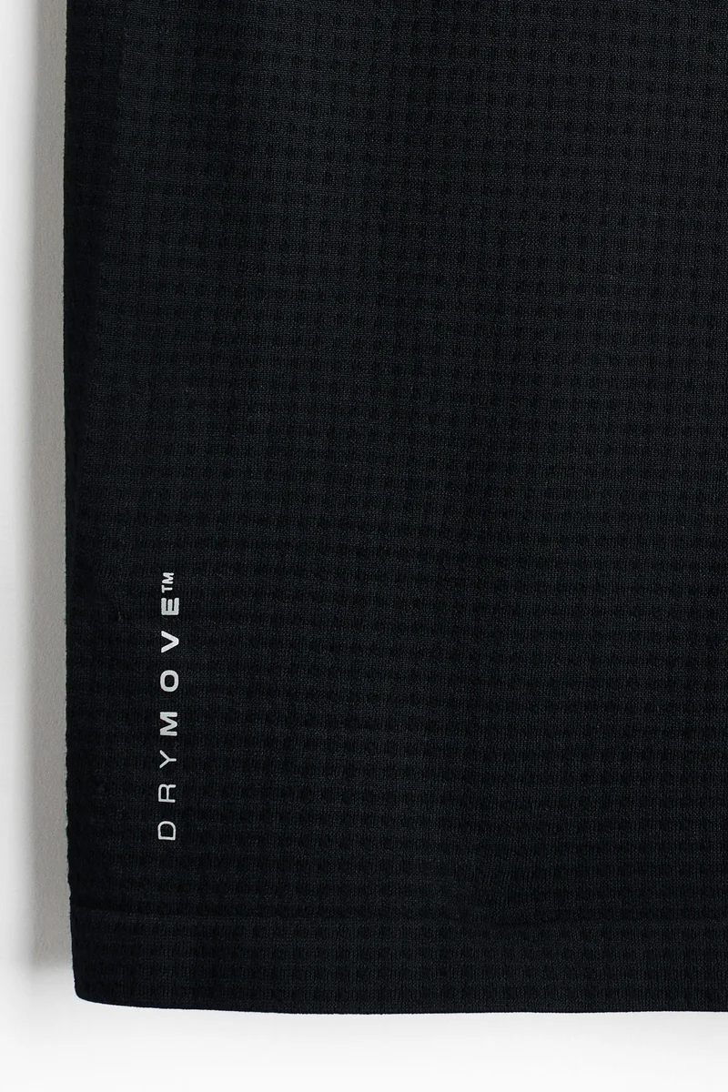 H&M  Muscle Fit Sports T-shirt with DryMove™ for Men | Best Price UAE
